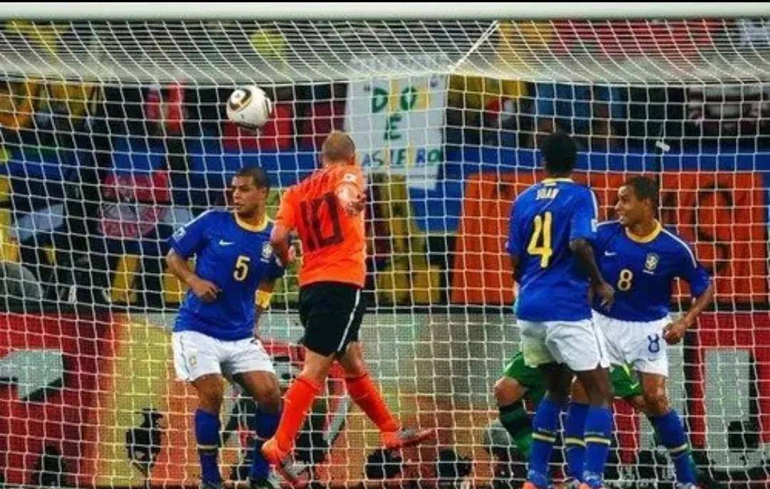 荷兰球员在国际联赛中极具实力