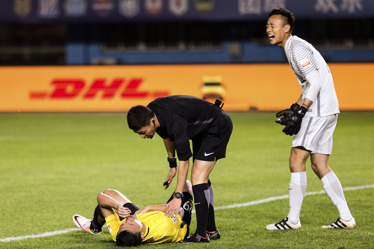 爆冷!田径强队意外出局震惊全场的简单介绍 爆冷!田径强队意外出局震惊全场的简单介绍