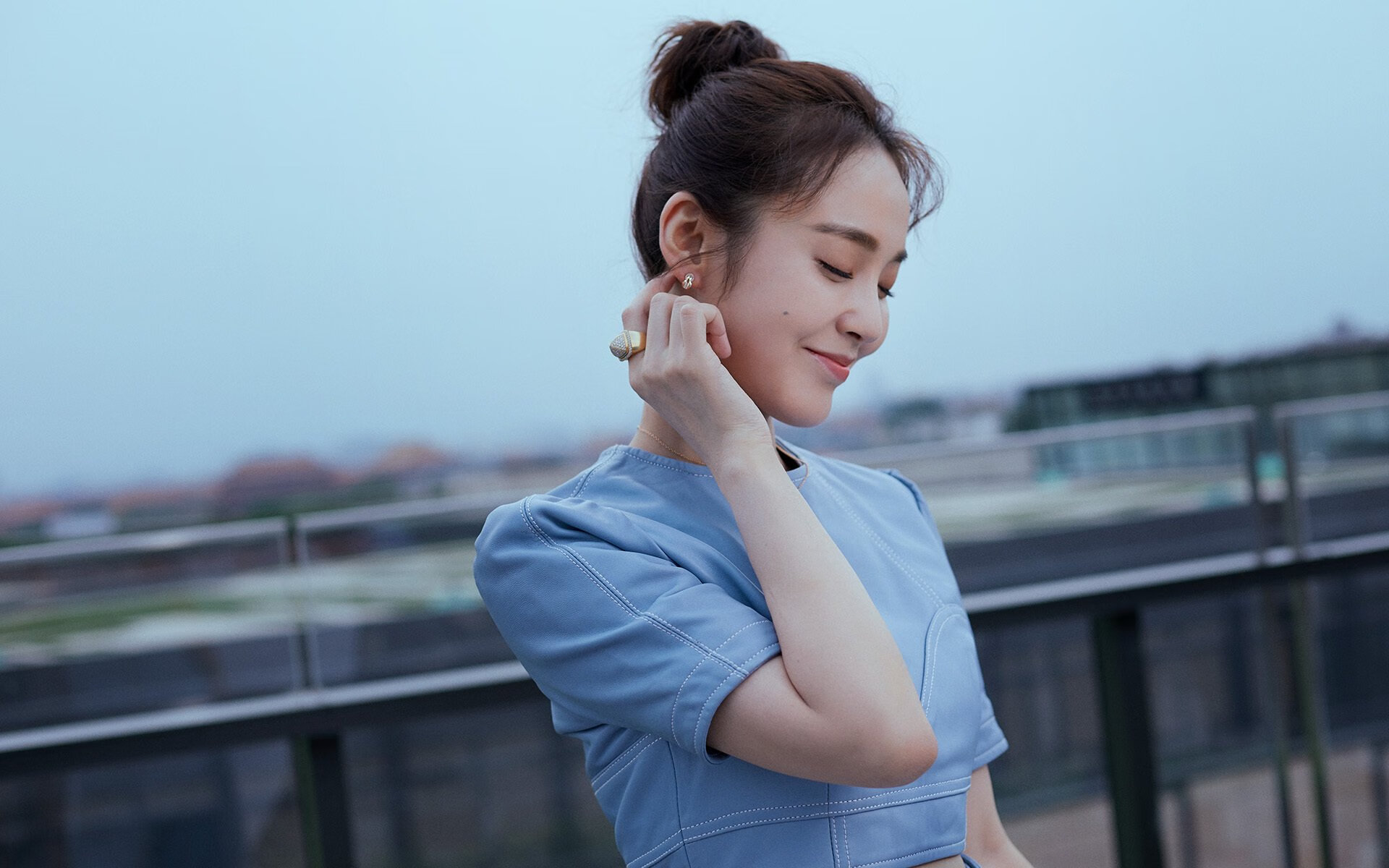 双线制霸，凯尔特人铁血斩落猛龙，戈贝尔跨界F1上演终极接管